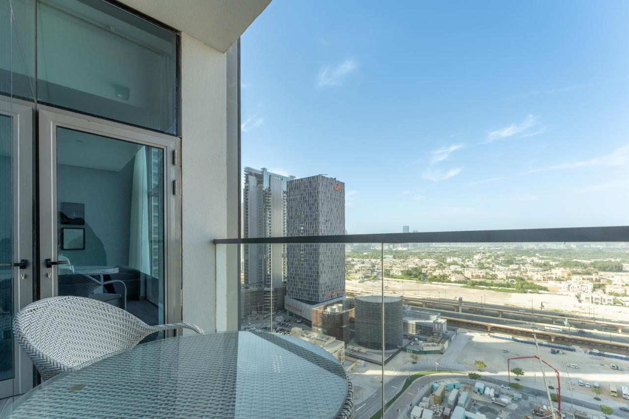 Fam Living - Mada Residences Downtown Дубай Экстерьер фото